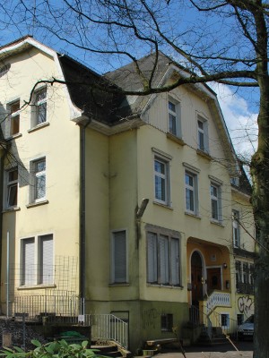 Die Gelbe Villa